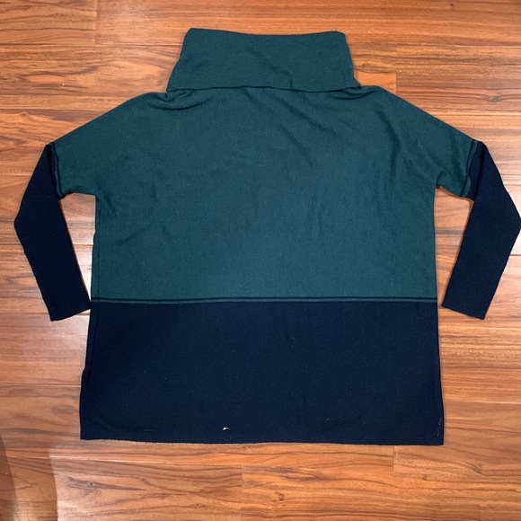 Smartwool Edgewood Poncho Sweater - WOMENS SIZE SMALL - Picture 8 of 11